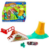 Фото Игровой набор Hot Wheels Первая тренировка HGT91-HXK91