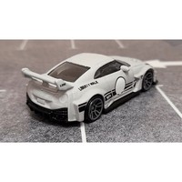 Фото Автомобиль базовый Hot Wheels Then and Now Liberty Walk LB-Silhouette Works GT Nissan 35GT-RR Ver.2 HTC72-N521